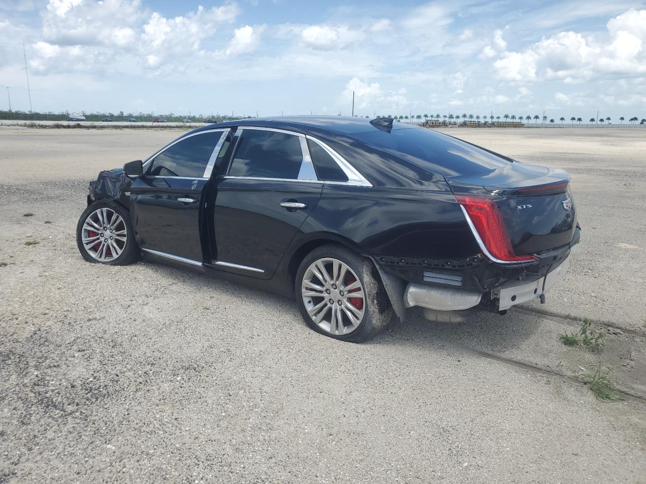 2018 Cadillac Xts Luxury - Фото 2