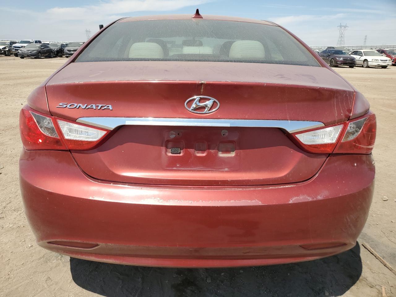 2013 Hyundai Sonata Gls - Image 6