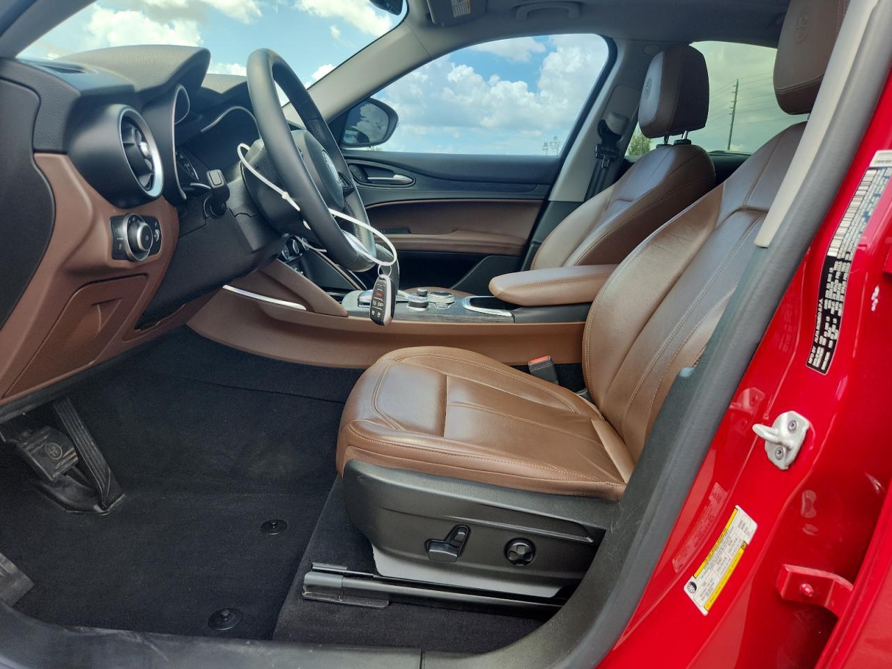 2021 Alfa Romeo Stelvio Sport - Фото 7