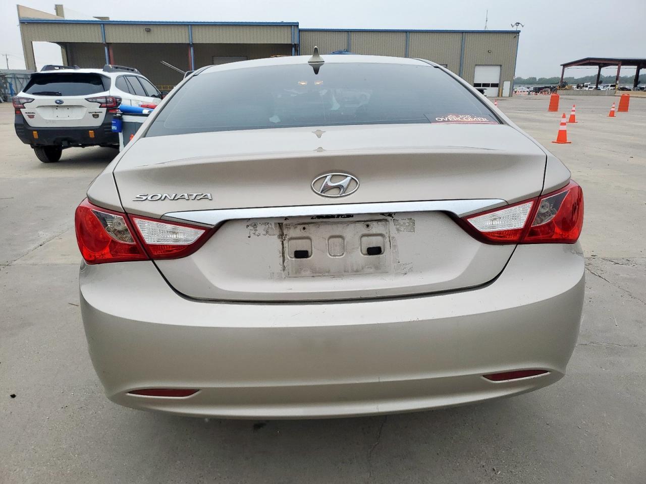 2011 Hyundai Sonata Gls - Image 6