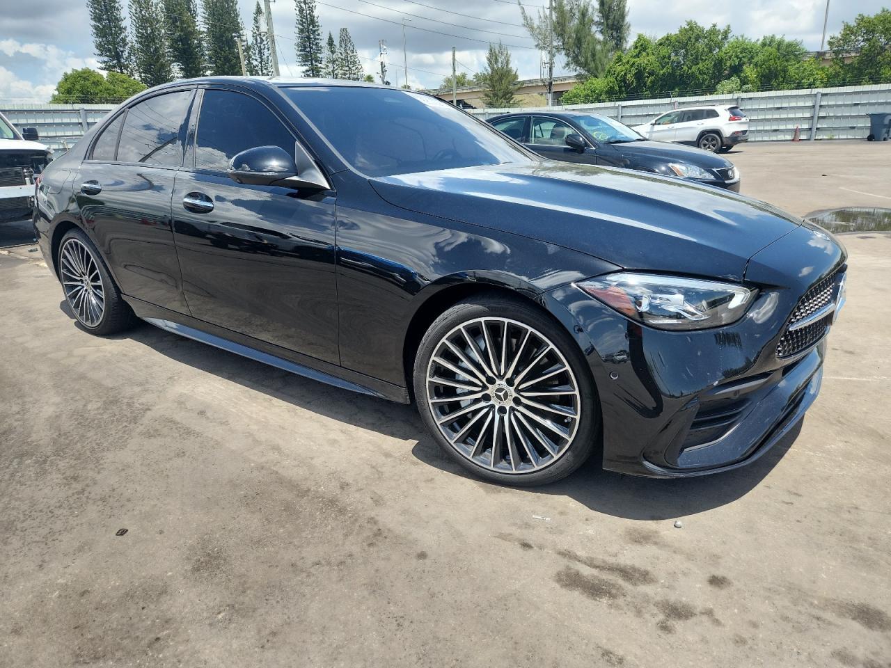 2023 Mercedes-Benz C 300 - Фото 4