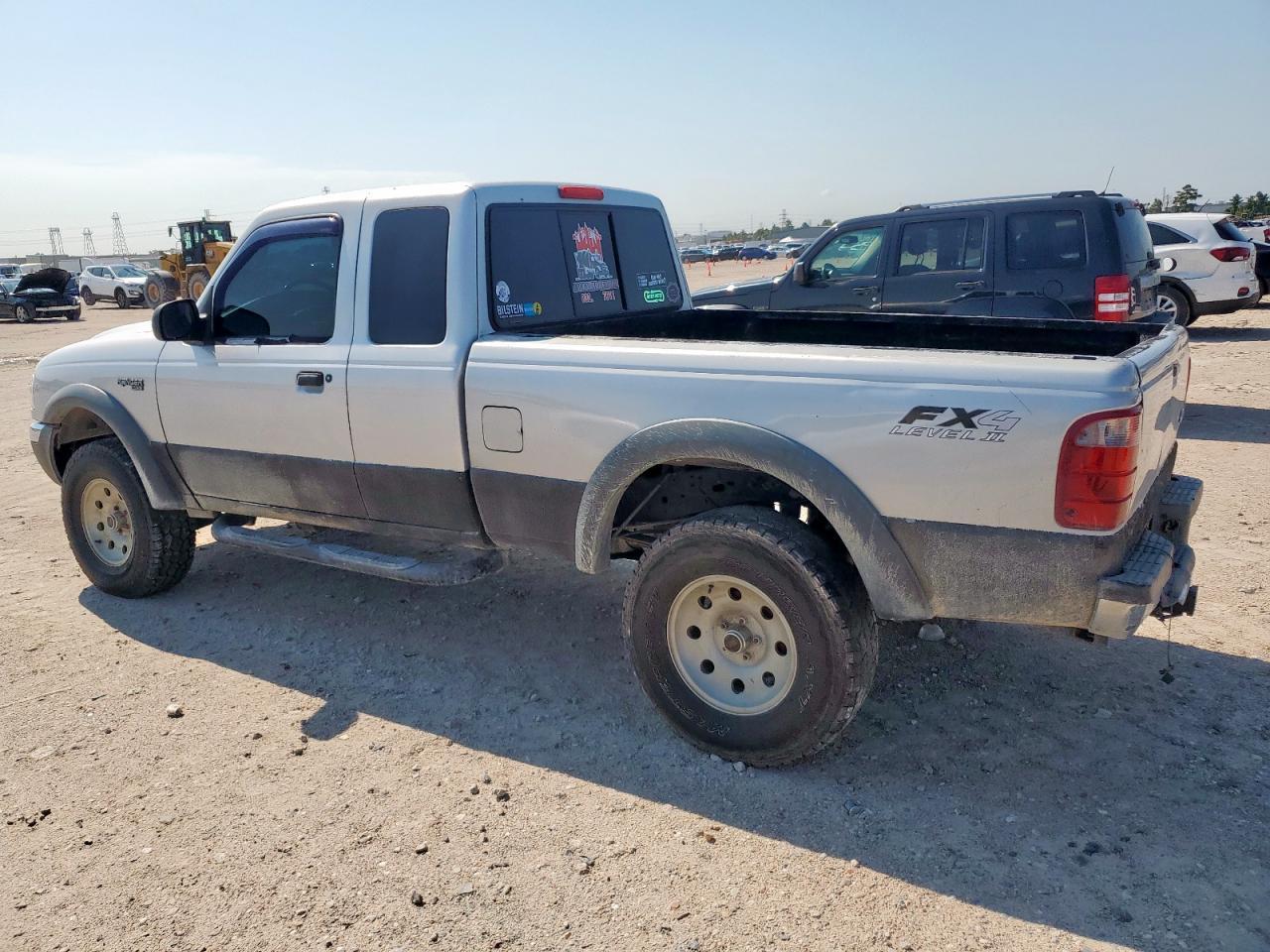 2003 Ford Ranger Super Cab - Image 2