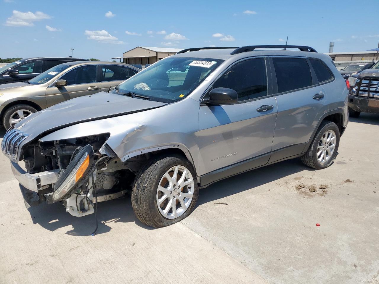 2016 Jeep Cherokee Sport