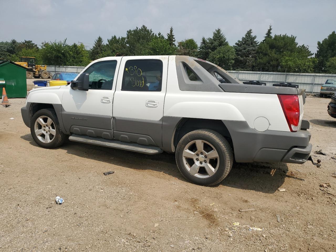 2002 Chevrolet Avalanche C1500 - Фото 2