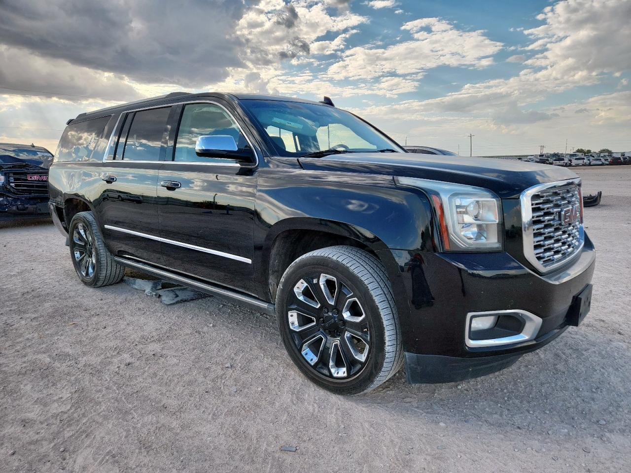 2018 GMC Yukon Xl Denali - Фото 4