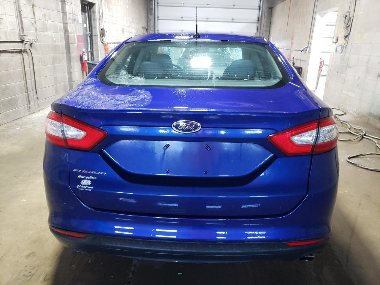 2014 Ford Fusion S - Фото 6