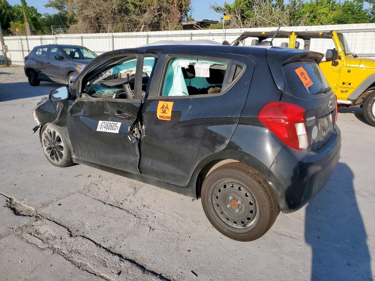 2021 Chevrolet Spark 1Lt - Фото 2