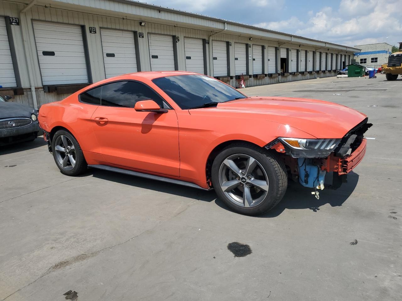2015 Ford Mustang - Фото 4