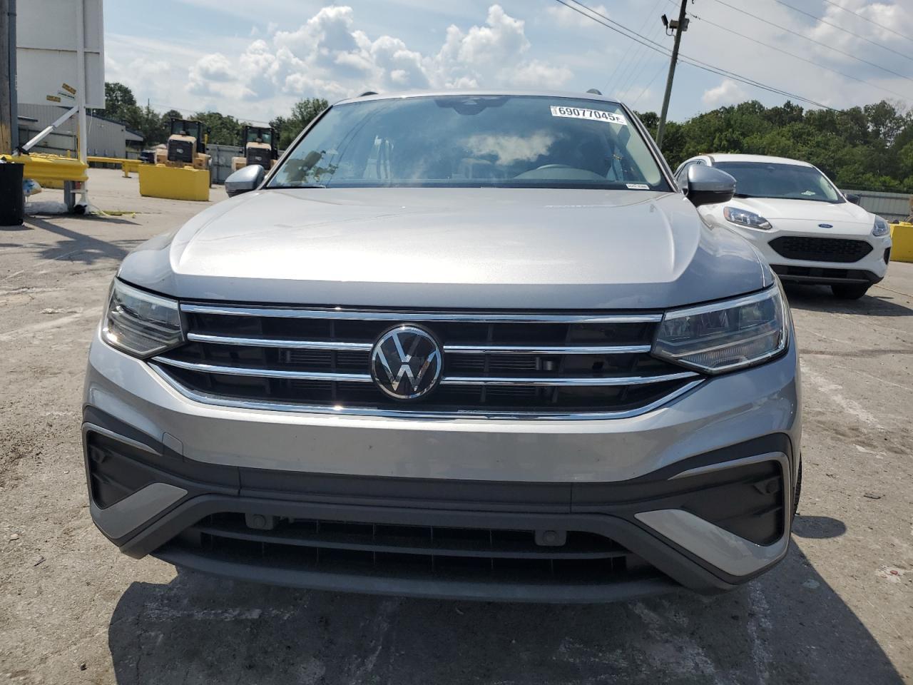 2024 Volkswagen Tiguan S - Фото 5
