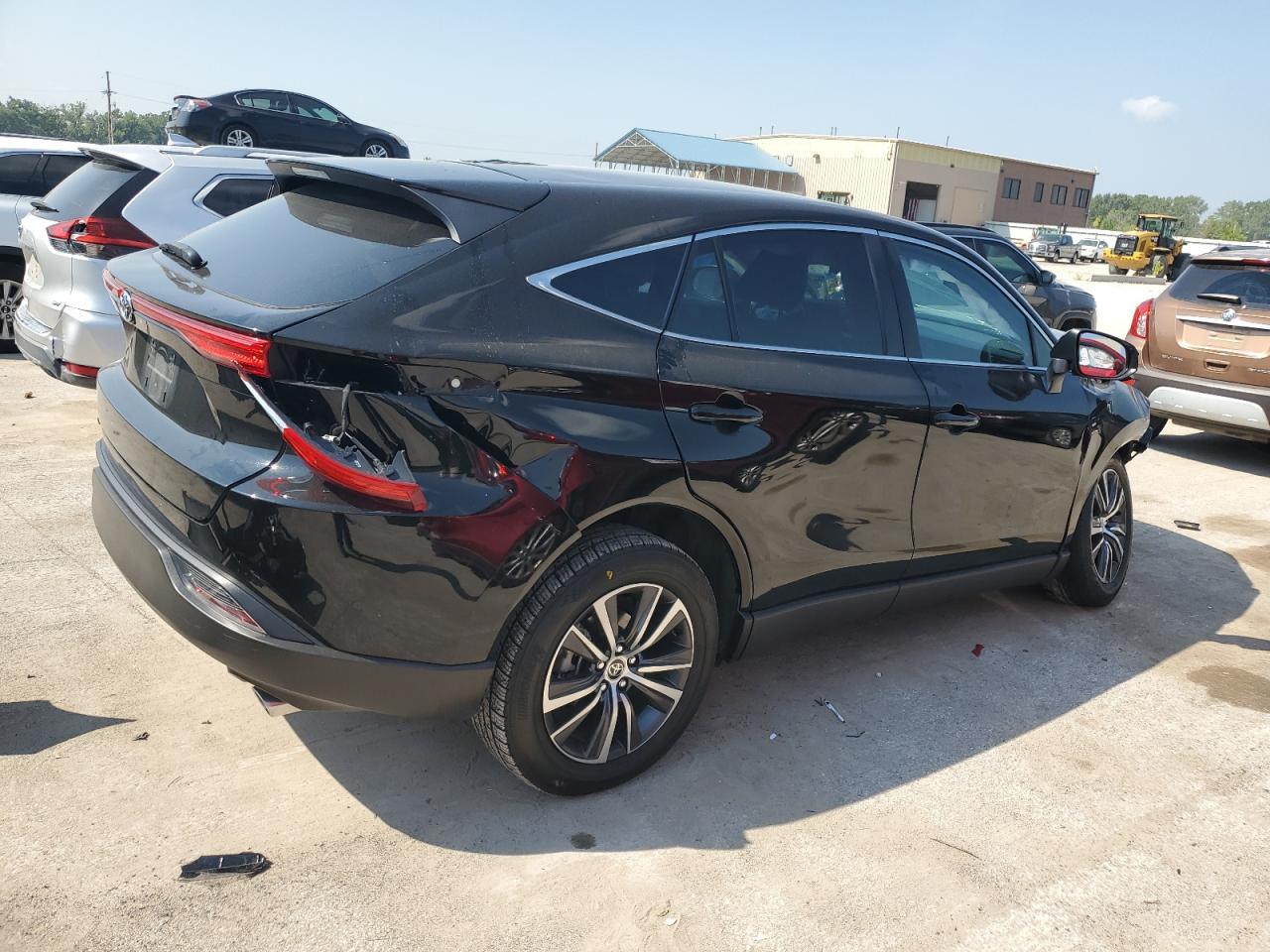 2023 Toyota Venza Le - Фото 3