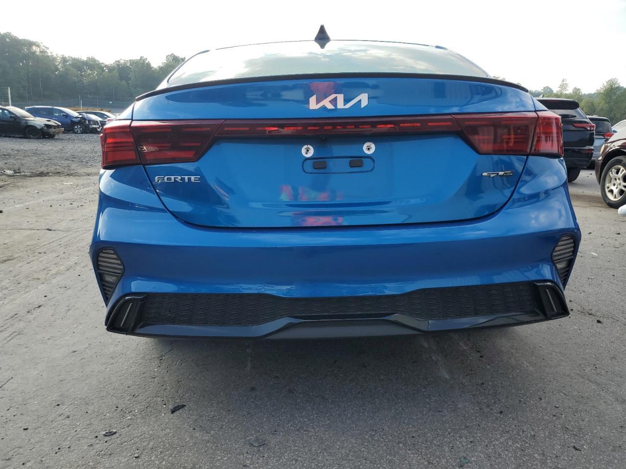 2024 Kia Forte Gt Line - Фото 6