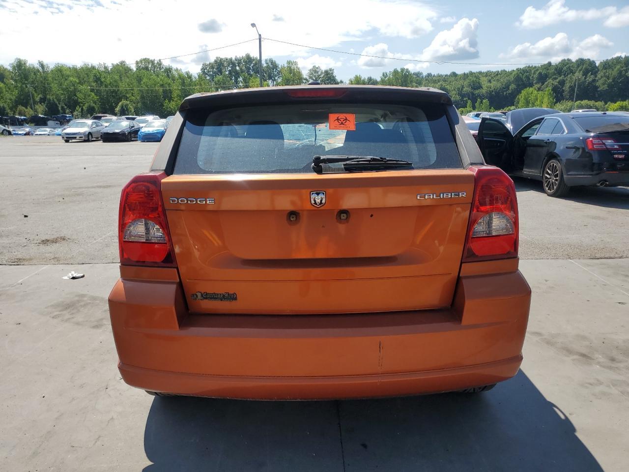 2011 Dodge Caliber Heat - Image 6