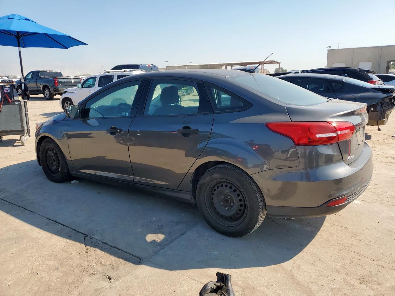 2018 Ford Focus S - Фото 2