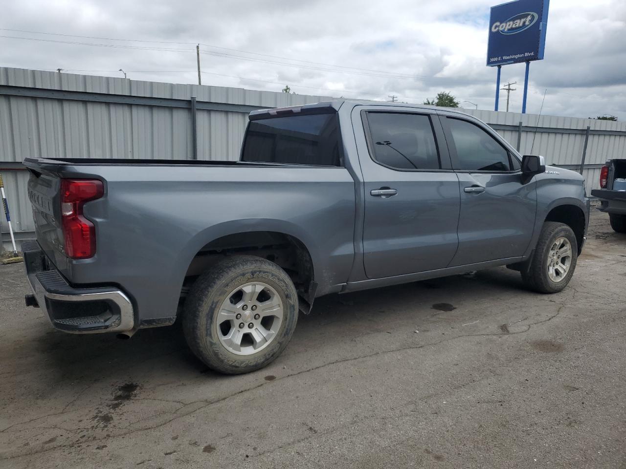 2019 Chevrolet Silverado K1500 Lt - Image 3