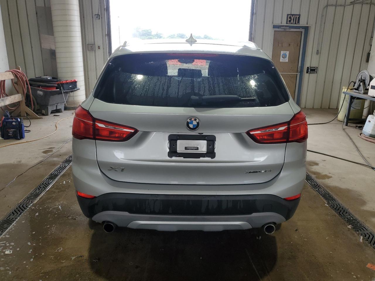 2018 BMW X1 xDrive28I - Фото 6