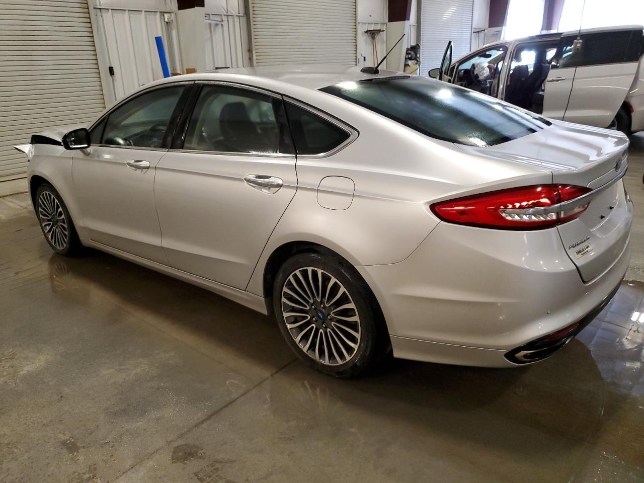 2017 Ford Fusion Se - Image 2
