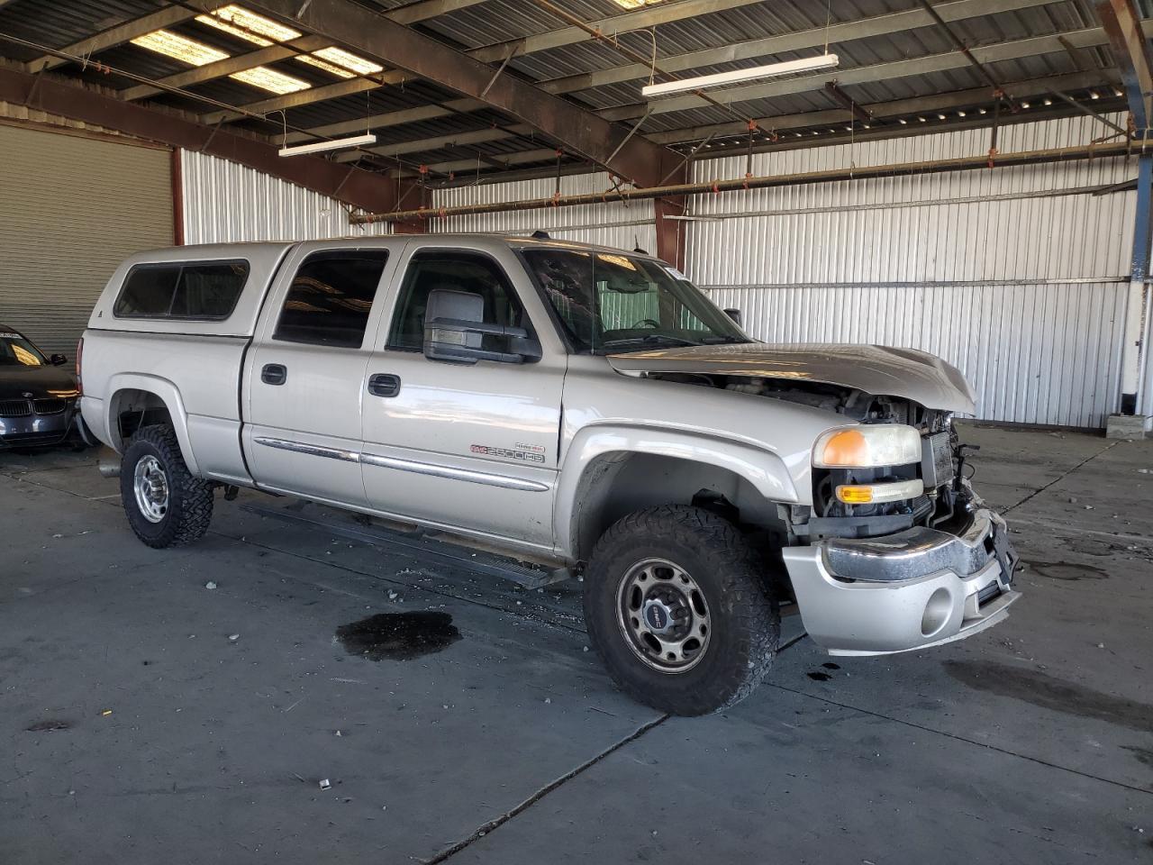 2005 GMC Sierra K2500 Heavy Duty - Фото 4