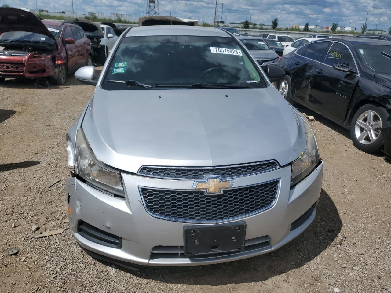 2011 Chevrolet Cruze Ls - Фото 5