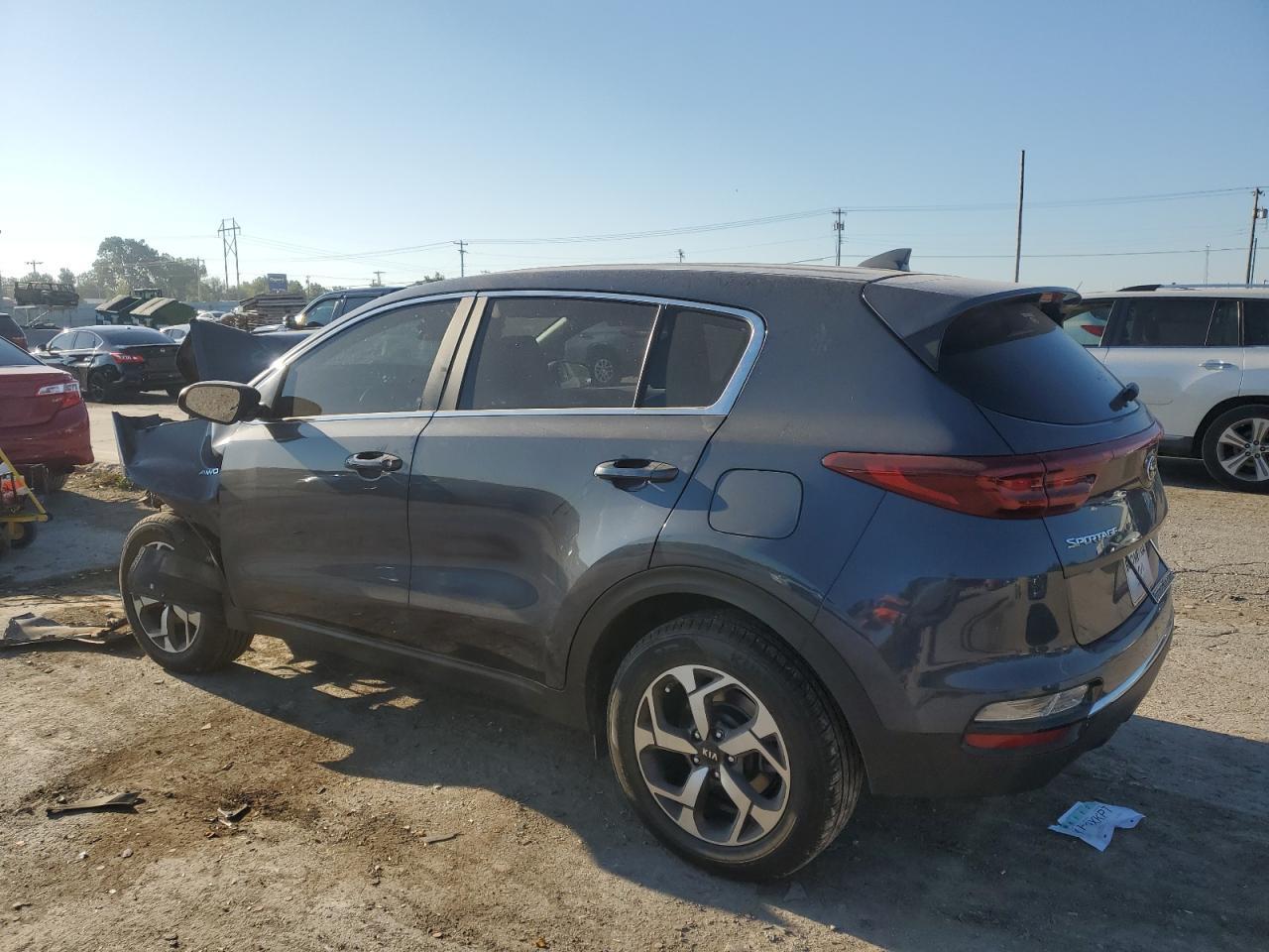 2022 Kia Sportage Lx - Image 2