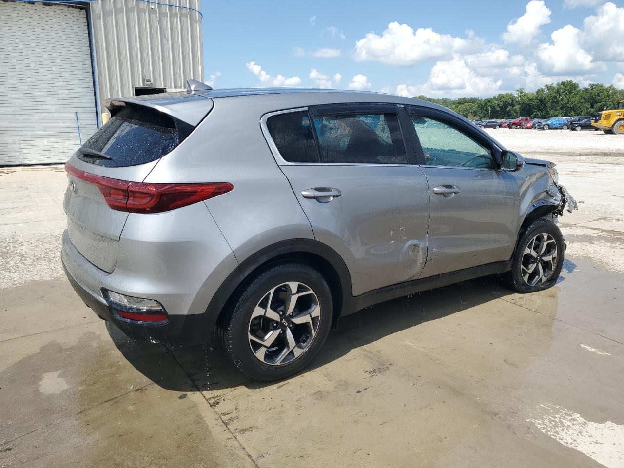 2020 Kia Sportage Lx - Фото 3