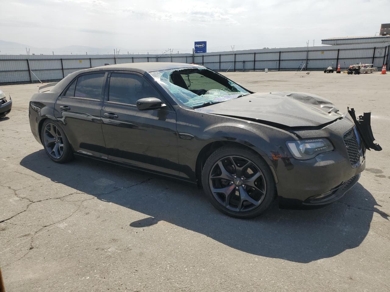2020 Chrysler 300 S - Фото 4