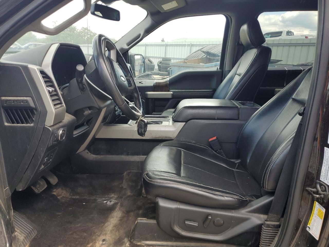 2019 Ford F150 Lariat - Фото 7