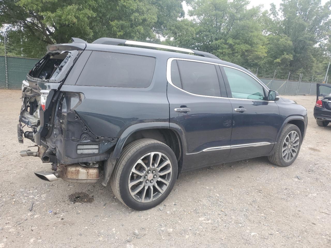 2021 GMC Acadia Denali - Image 3