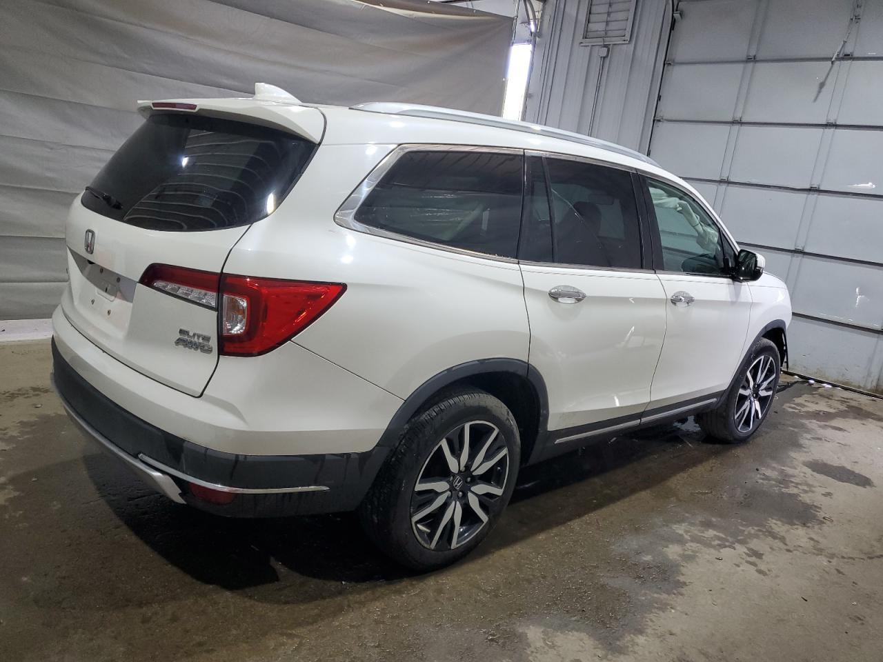2019 Honda Pilot Elite - Фото 3