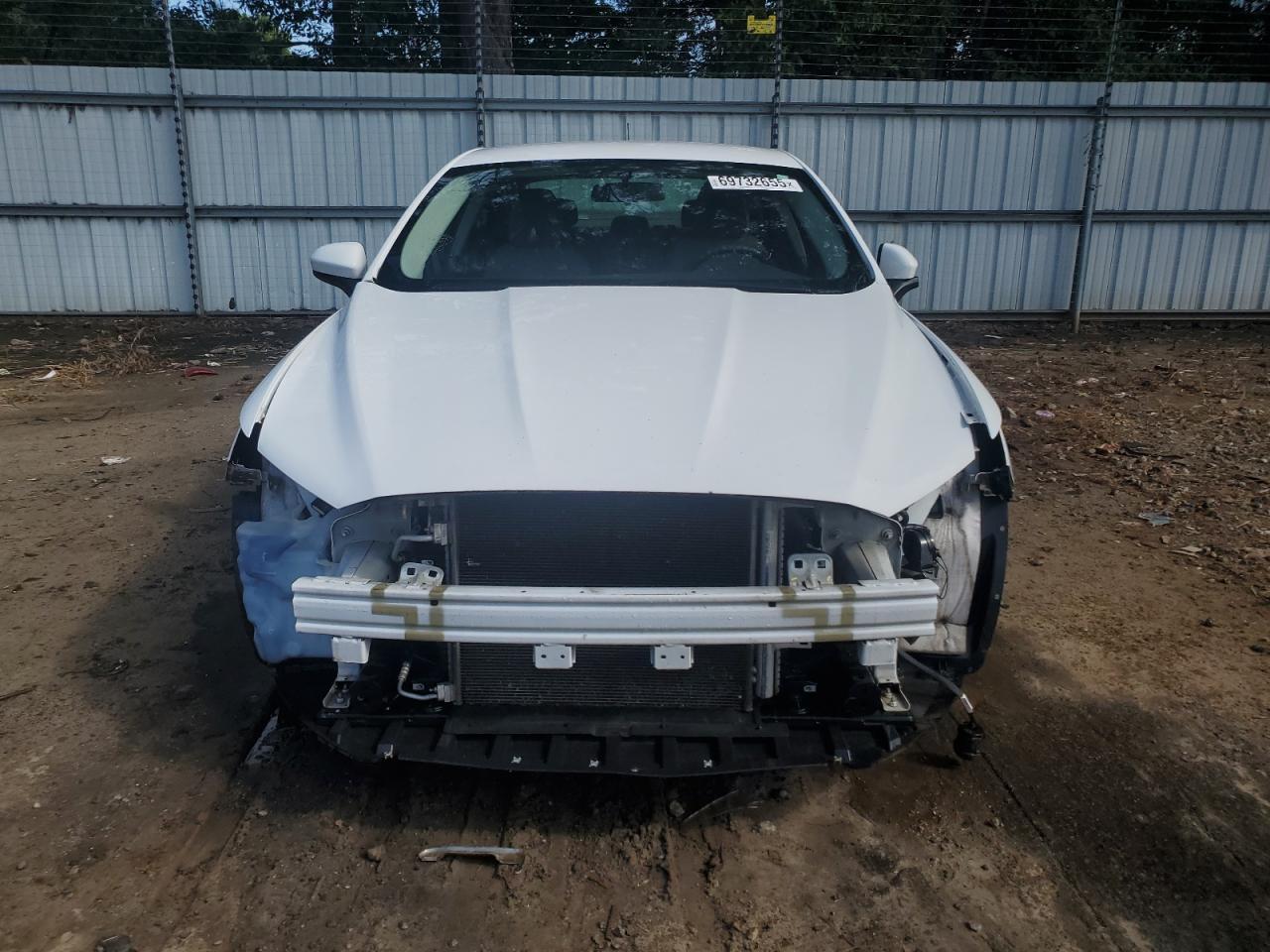 2016 Ford Fusion S - Фото 5