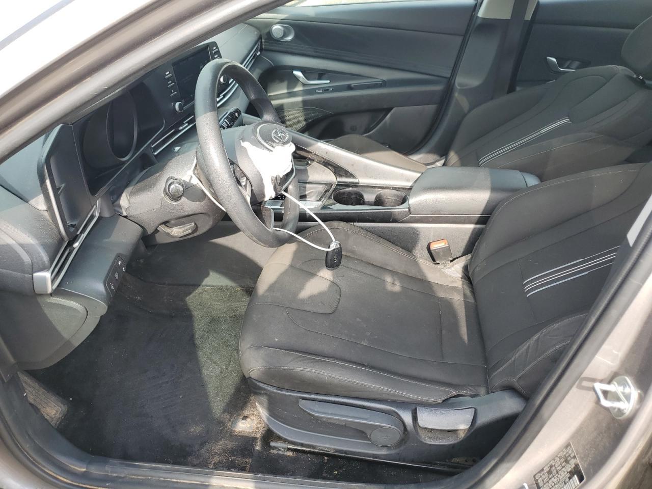 2023 Hyundai Elantra Blue - Фото 7