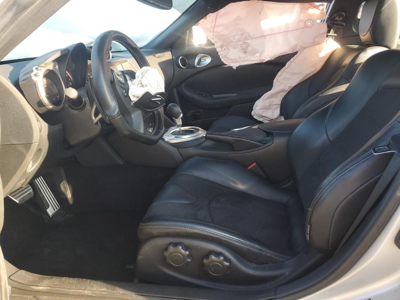 2014 Nissan 370Z Base - Image 7