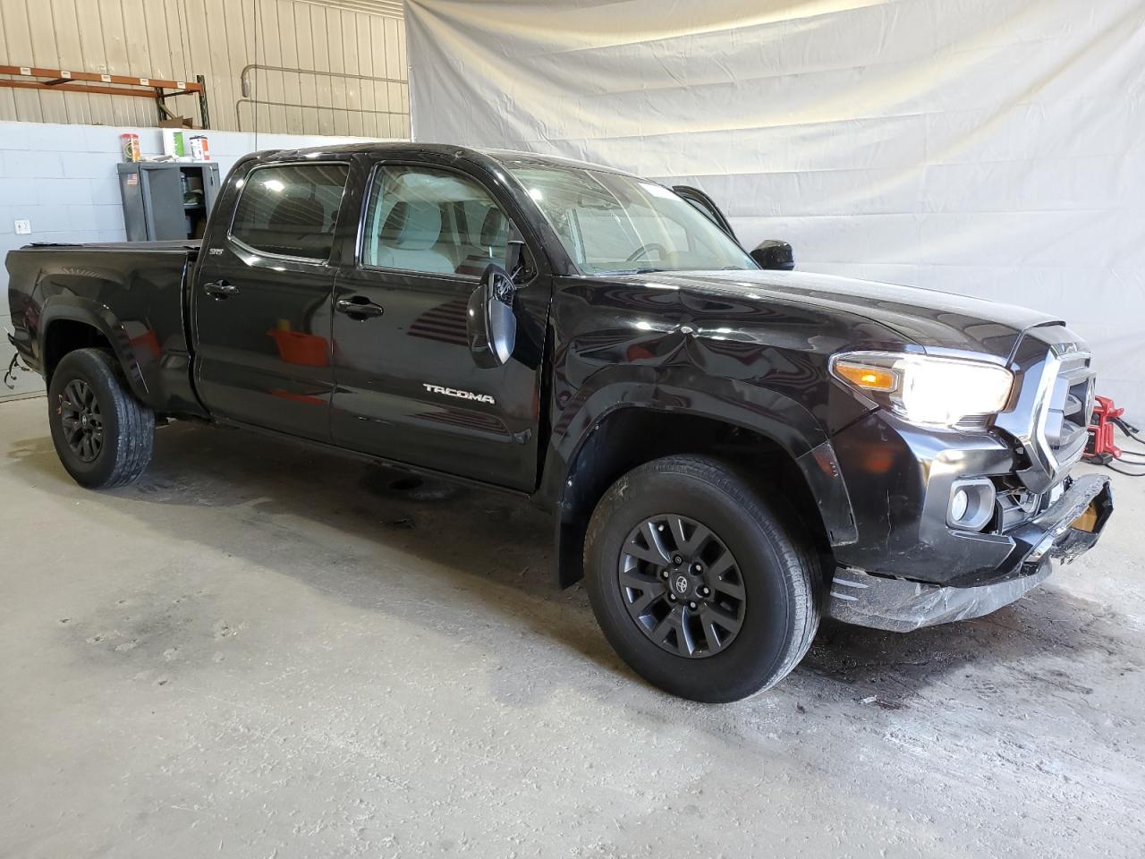 2021 Toyota Tacoma Double Cab - Image 4