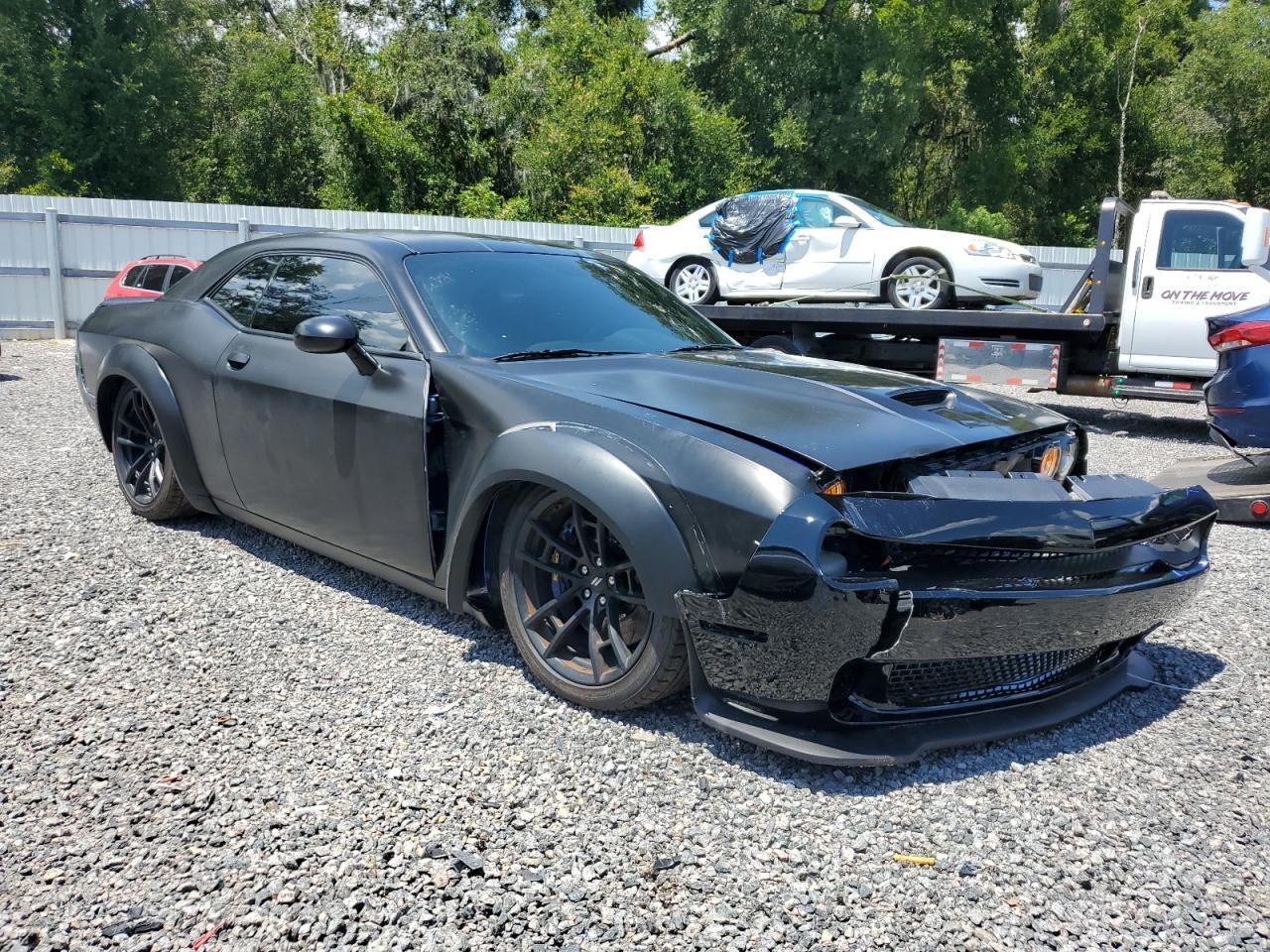 2020 Dodge Challenger R - Image 4
