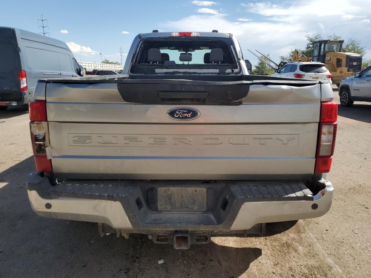 2022 Ford F350 Super Duty - Фото 6