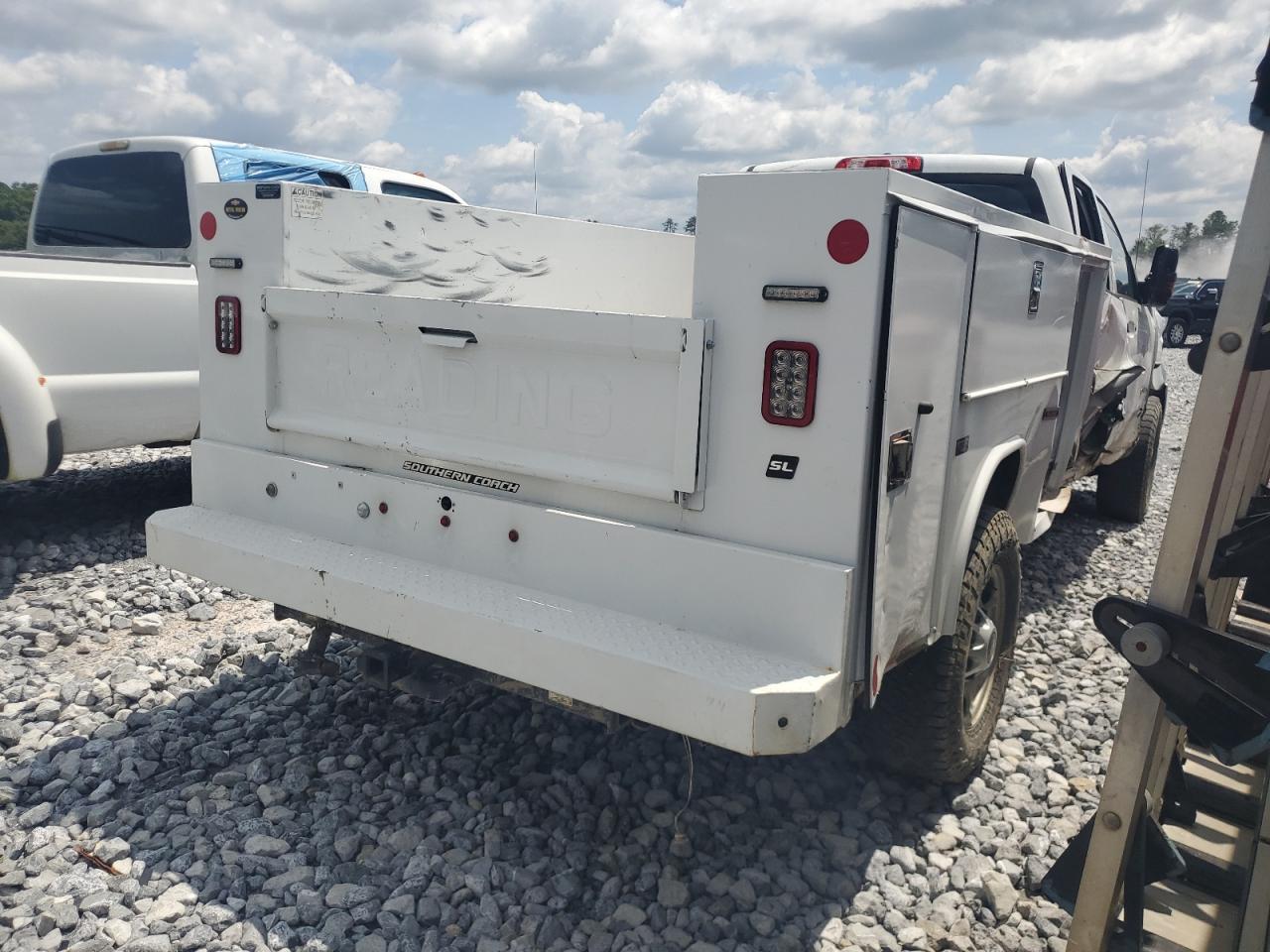 2017 Chevrolet Silverado K2500 Heavy Duty - Фото 3