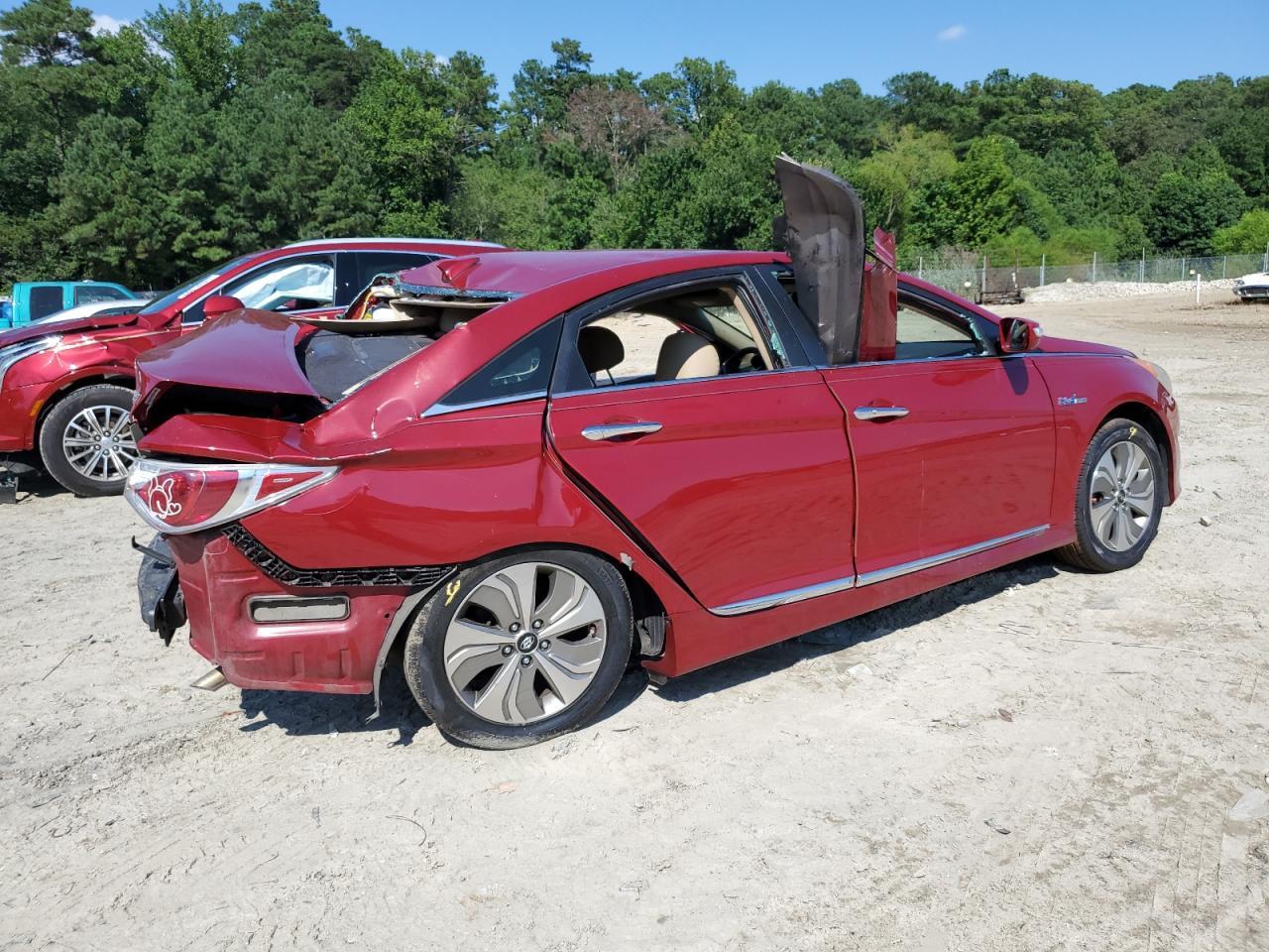 2013 Hyundai Sonata Hybrid - Image 3