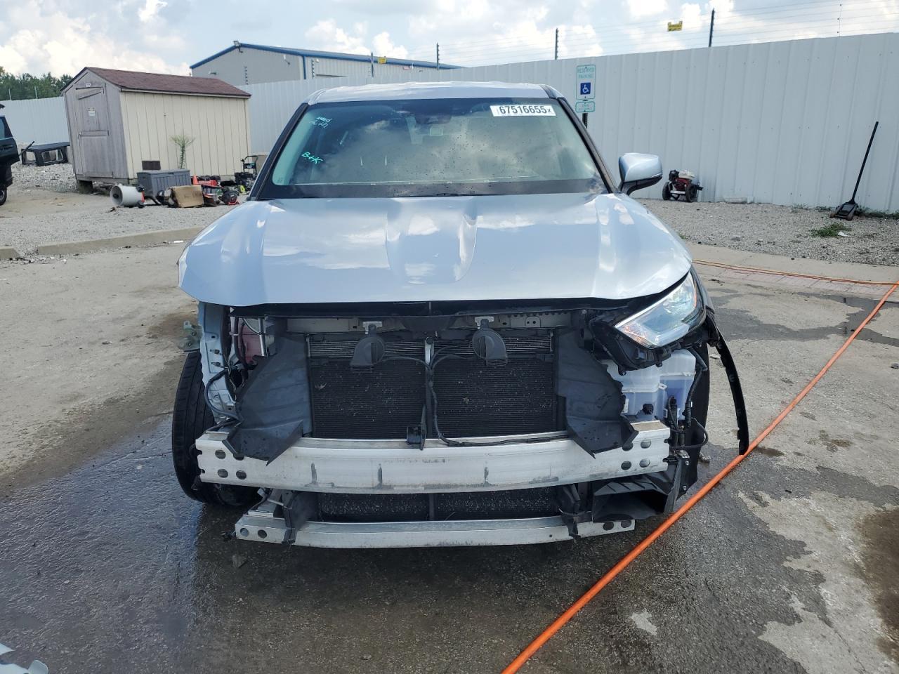 2021 Toyota Highlander L - Фото 5