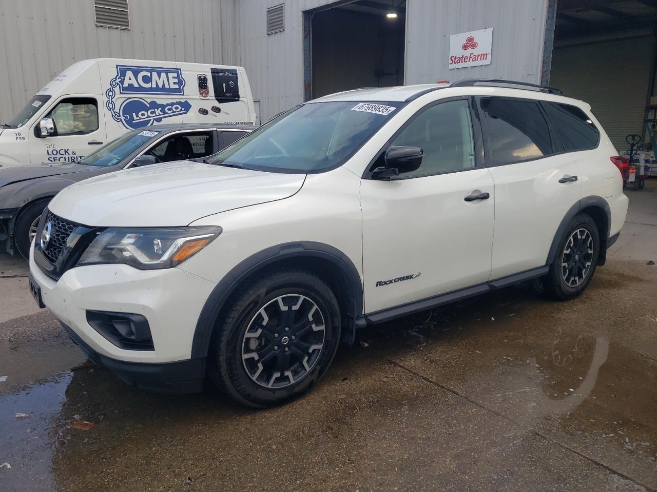 2020 Nissan Pathfinder Sv