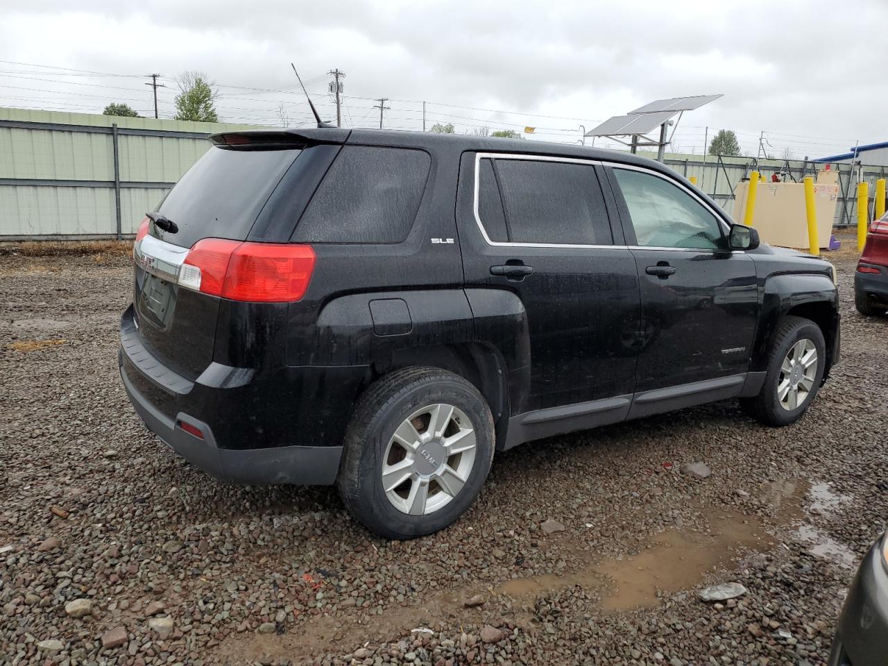 2010 GMC Terrain Sle - Image 3