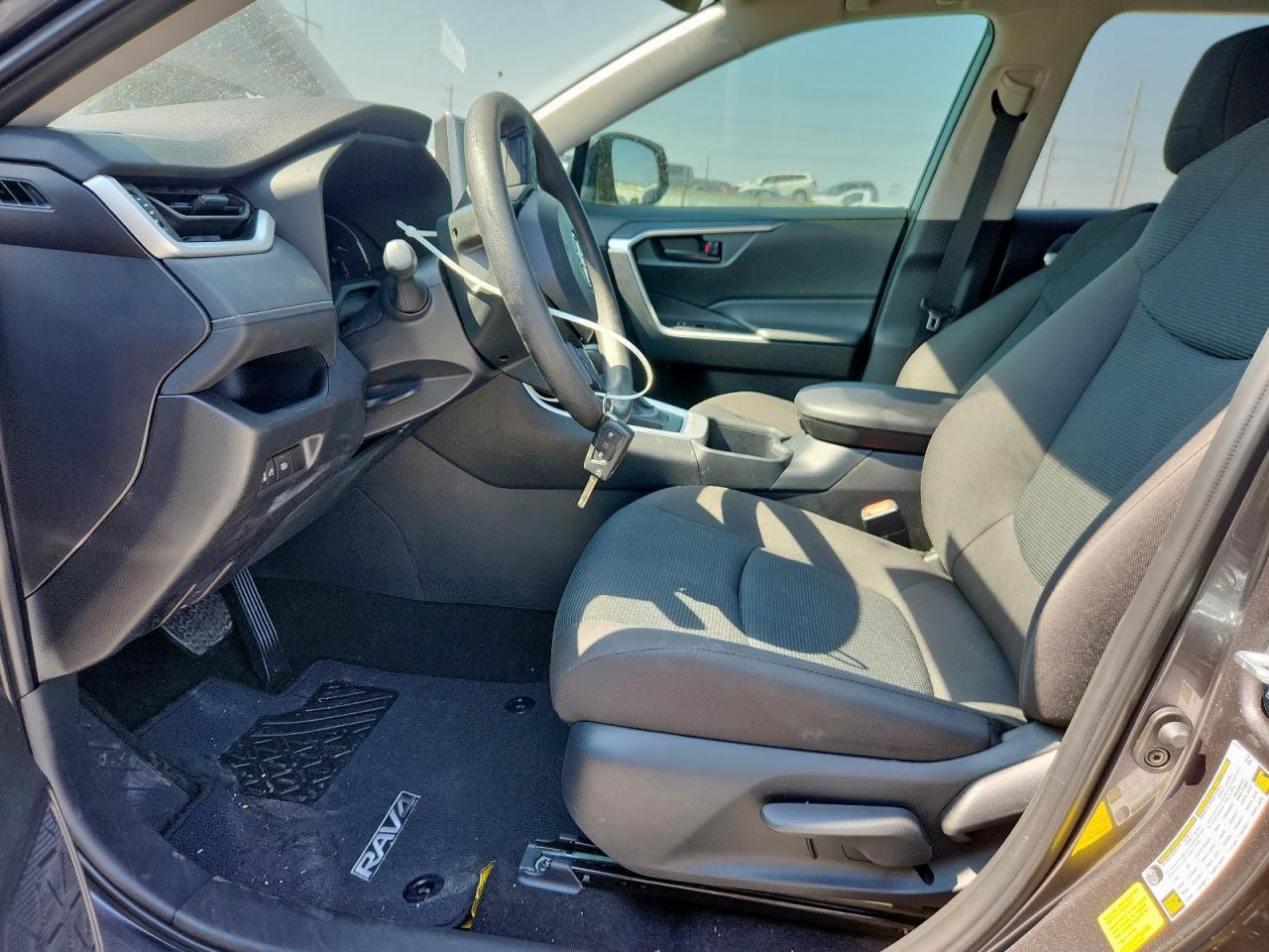 2025 Toyota Rav4 Le - Фото 7