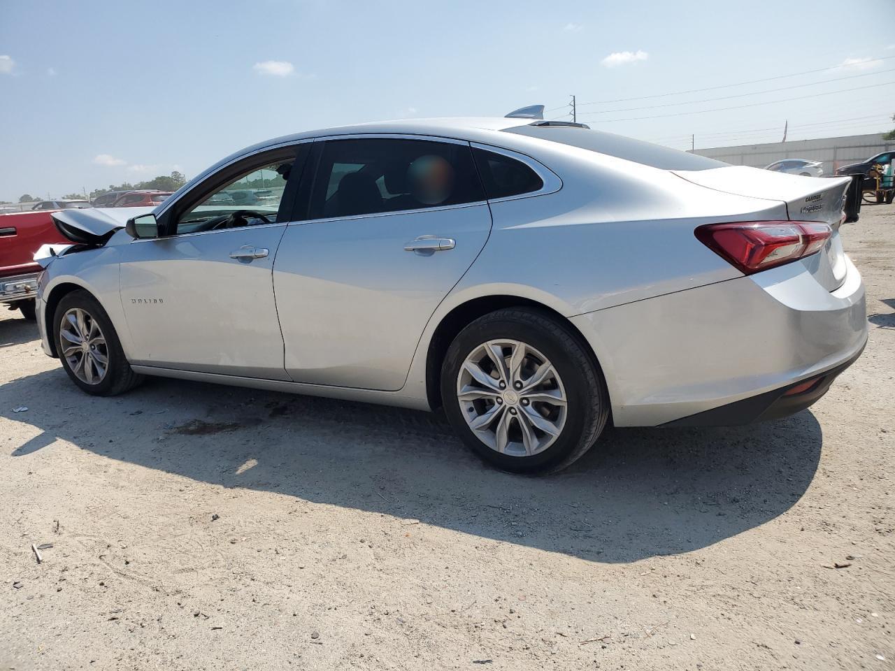 2021 Chevrolet Malibu Lt - Фото 2