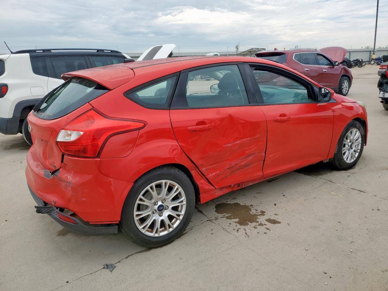2012 Ford Focus Se - Фото 3