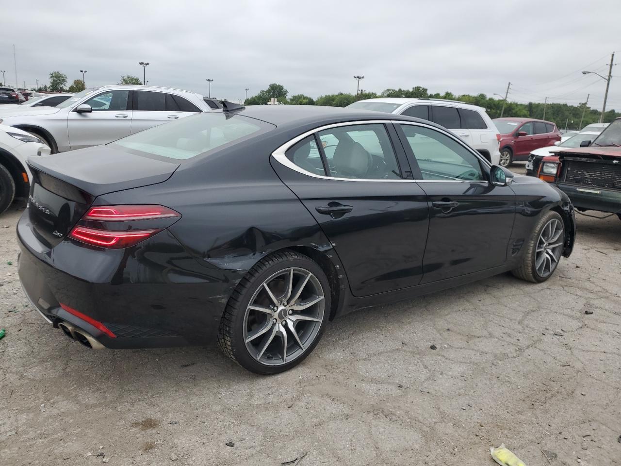 2023 Genesis G70 Base - Image 3
