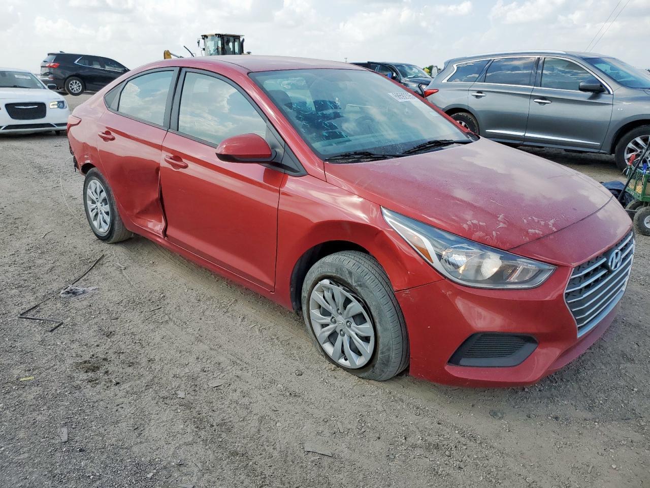2022 Hyundai Accent Se - Фото 4