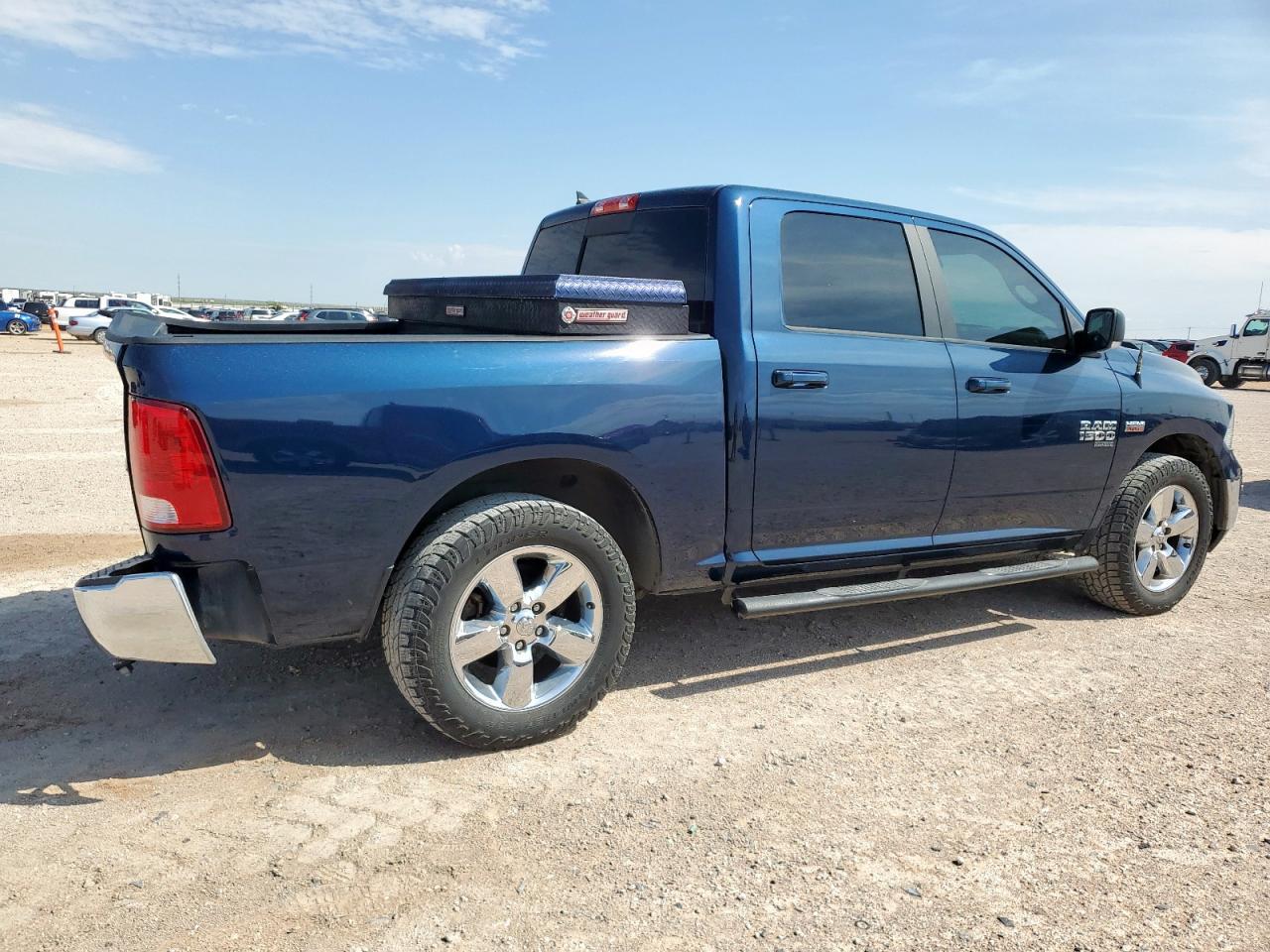 2019 Ram 1500 Classic Slt - Image 3
