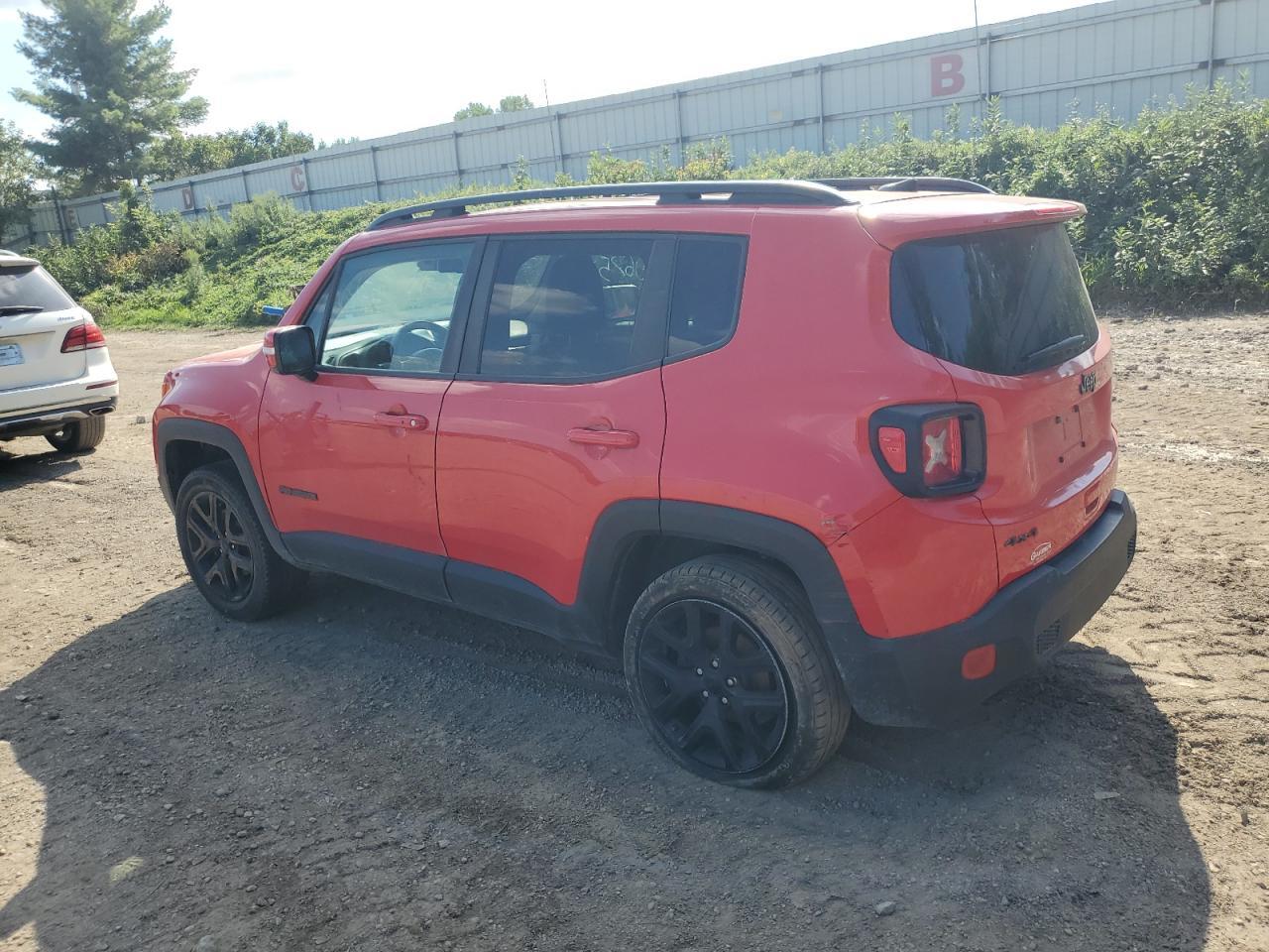 2018 Jeep Renegade Latitude - Фото 2