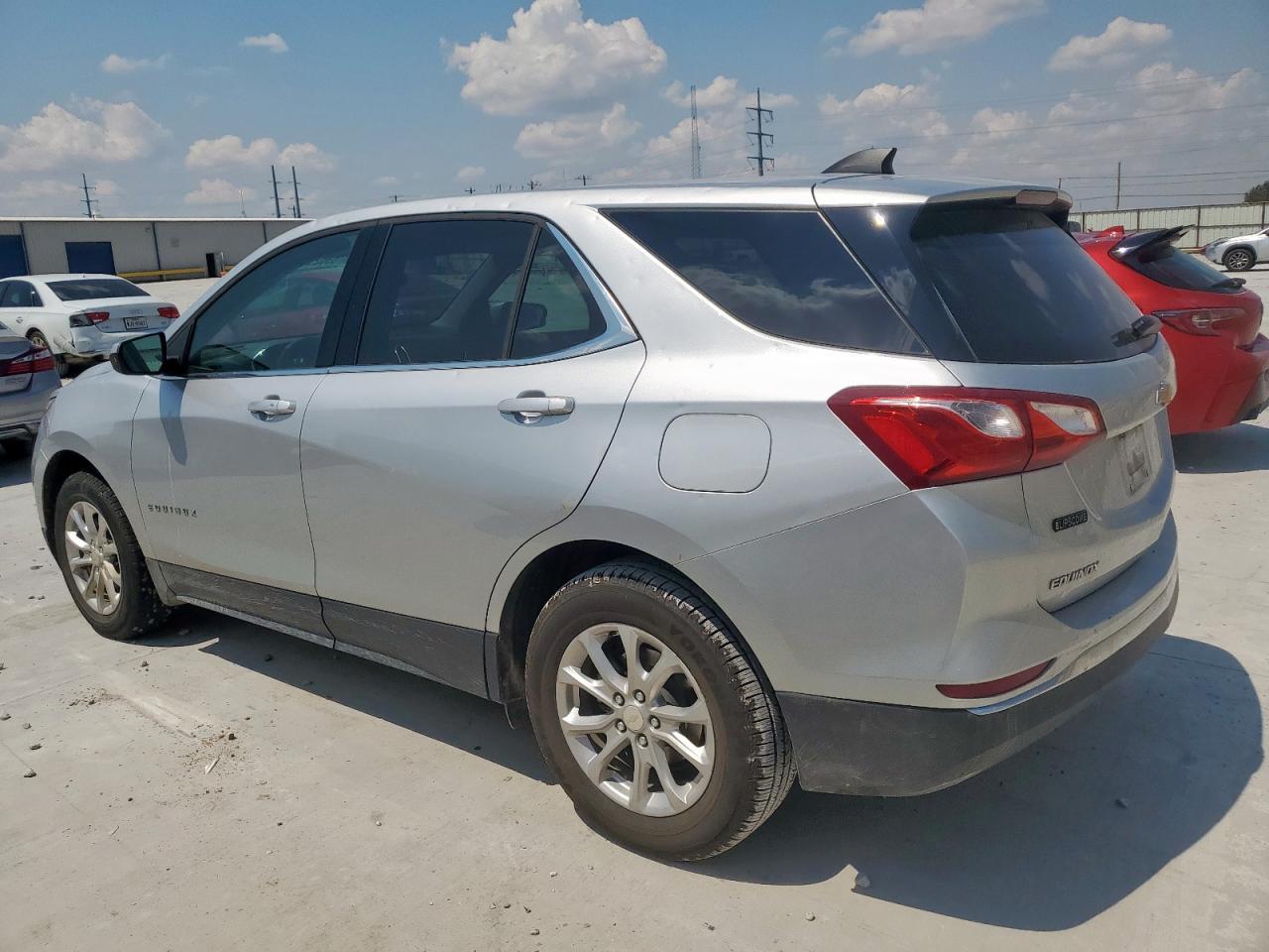 2020 Chevrolet Equinox Lt - Фото 2