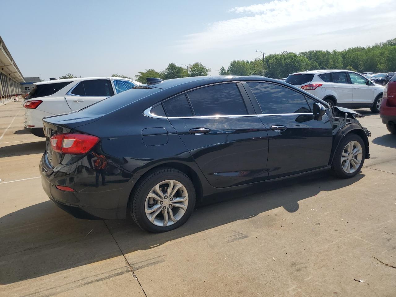 2019 Chevrolet Cruze Lt - Image 3