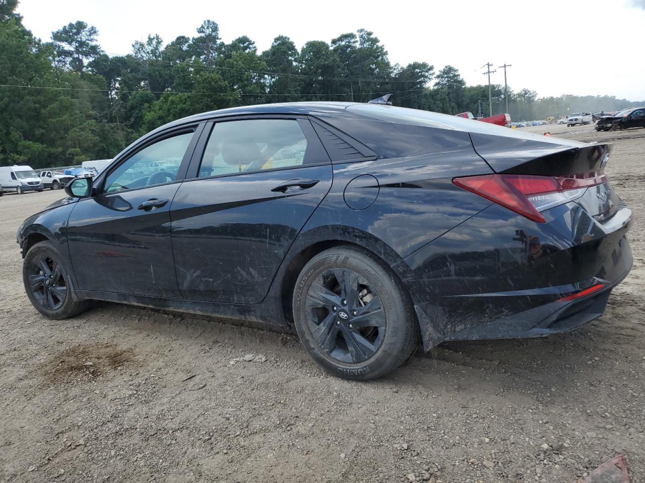 2023 Hyundai Elantra Sel - Image 2