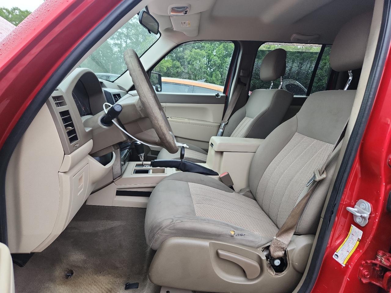 2010 Jeep Liberty Sport - Image 7